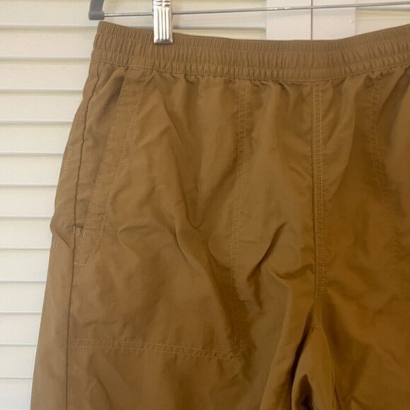 The North Face men's athletic shorts khaki medium - Picture 3 of 11